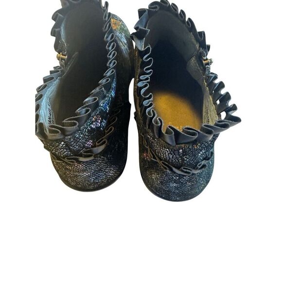 Algeria Hannah ankle booties size 41 (US 10.5 / 11 ) floral ruffle - EUC - Picture 7 of 12